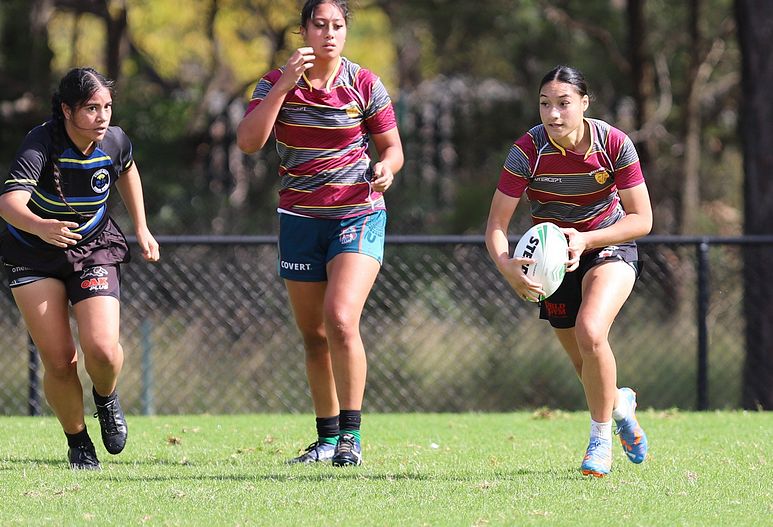 NSWCHS u18 Schoolgirls SSW v SW