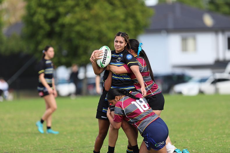NSWCHS u18 Schoolgirls SSW v SW