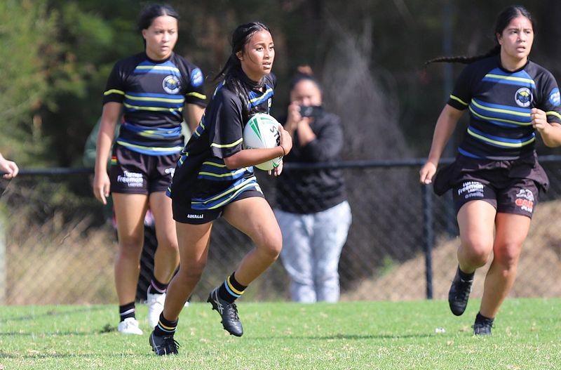 NSWCHS u18 Schoolgirls SSW v SW