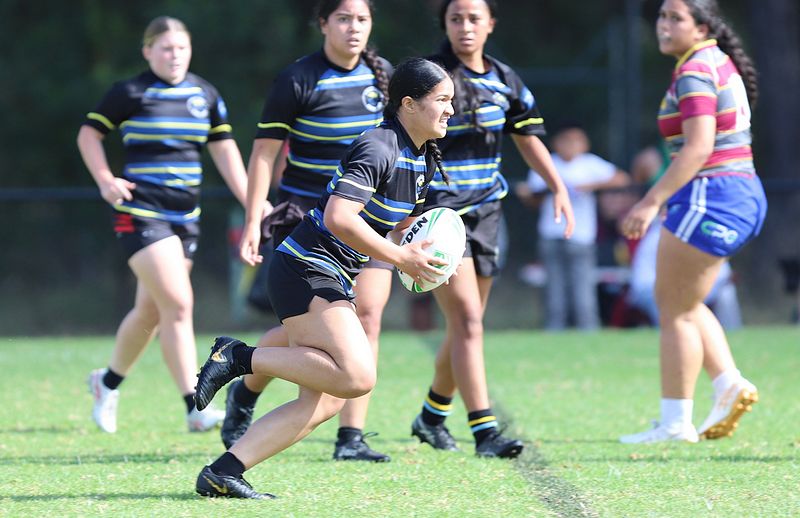 NSWCHS u18 Schoolgirls SSW v SW