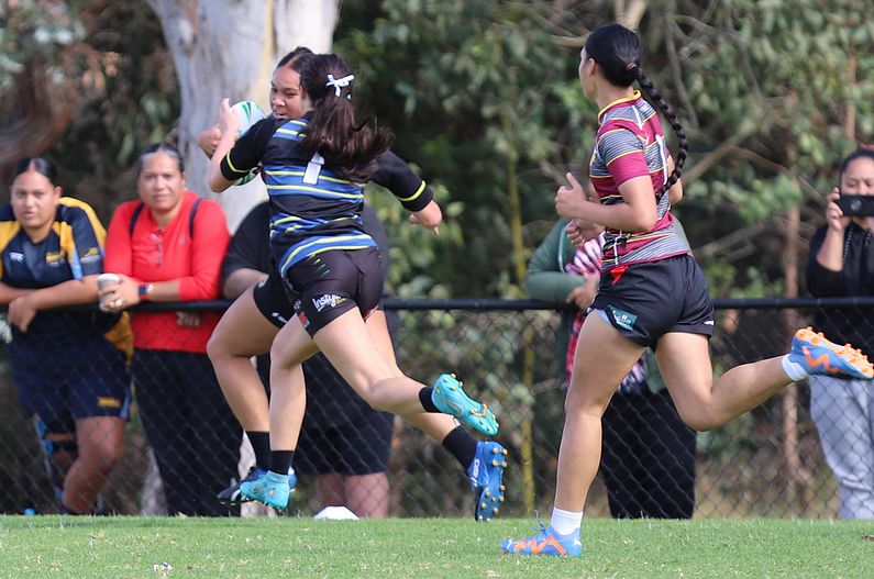 NSWCHS u18 Schoolgirls SSW v SW