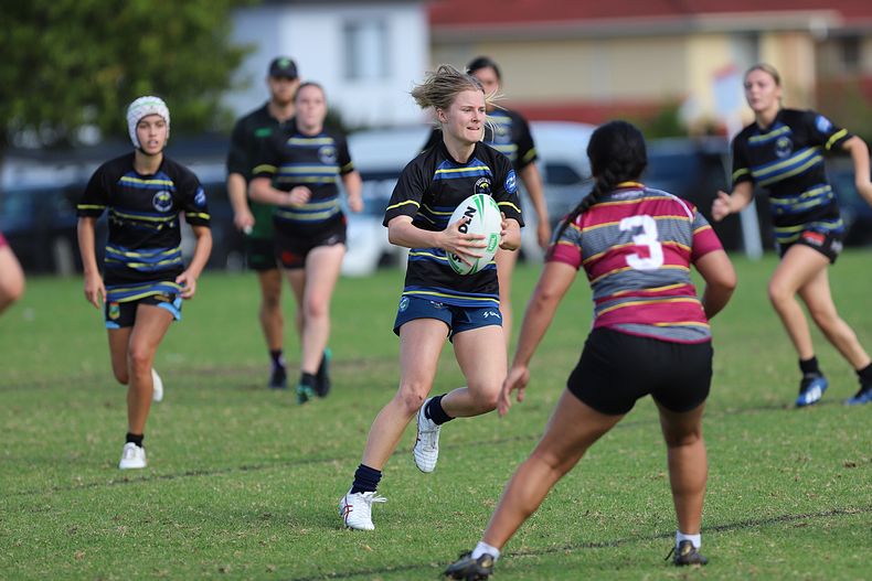 NSWCHS u18 Schoolgirls SSW v SW