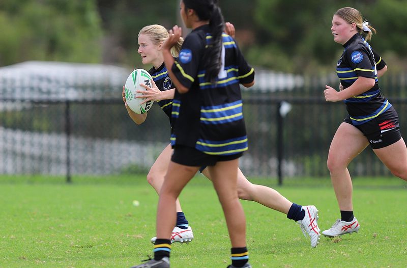 NSWCHS u18 Schoolgirls SSW v SW