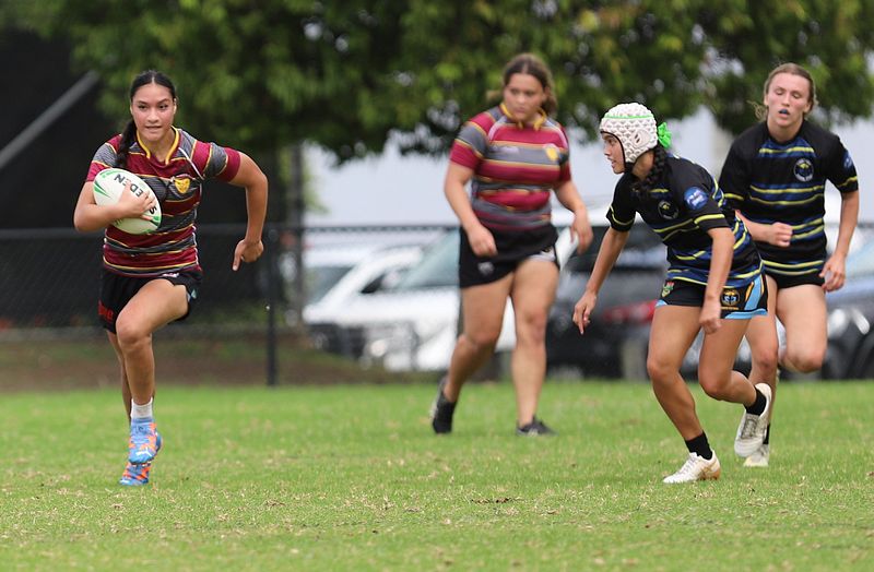 NSWCHS u18 Schoolgirls SSW v SW
