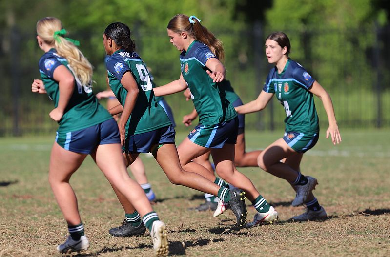 NSWCHS Trials D3 u18 Schoolgirls RED v SOUTHERN