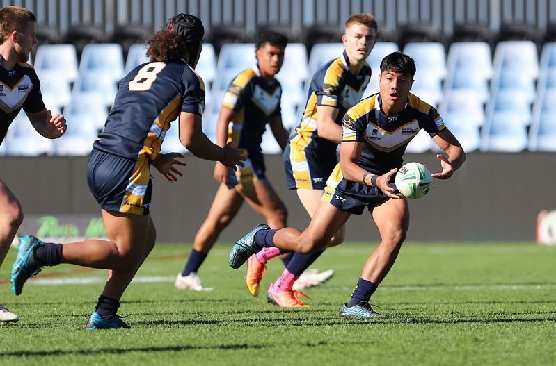 SBC R2 ENDEAVOUR vs WESTFIELDS