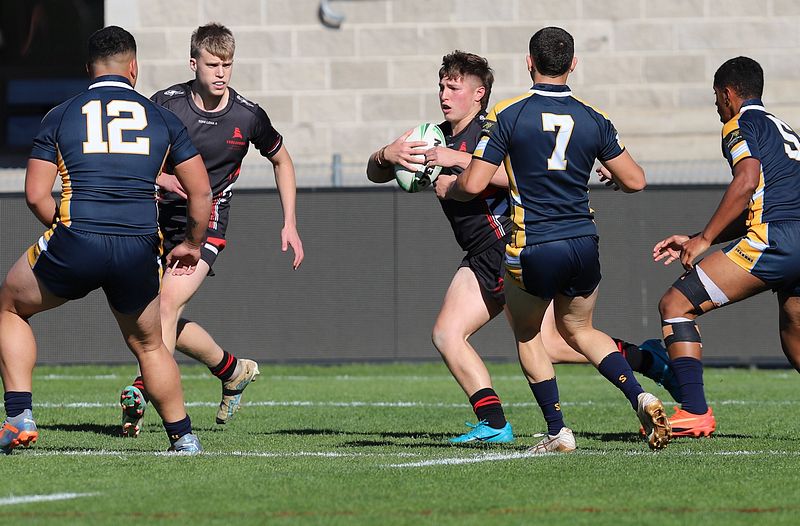 SBC R2 ENDEAVOUR vs WESTFIELDS