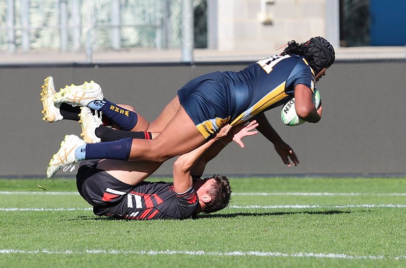 SBC R2 ENDEAVOUR vs WESTFIELDS
