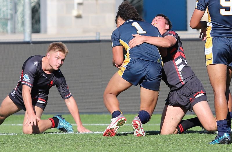 SBC R2 ENDEAVOUR vs WESTFIELDS