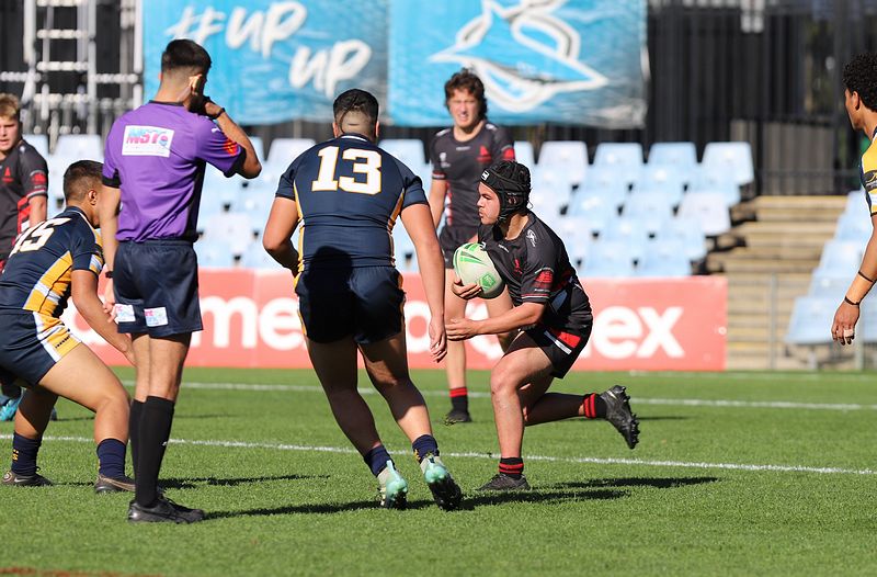 SBC R2 ENDEAVOUR vs WESTFIELDS