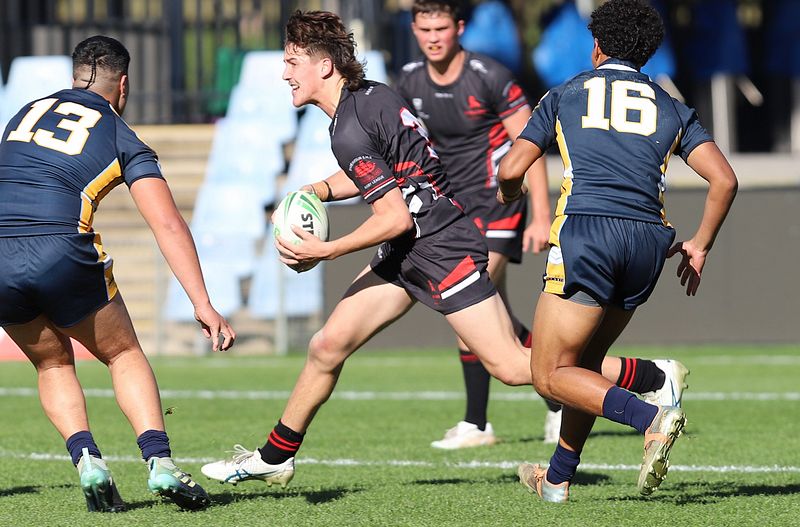 SBC R2 ENDEAVOUR vs WESTFIELDS