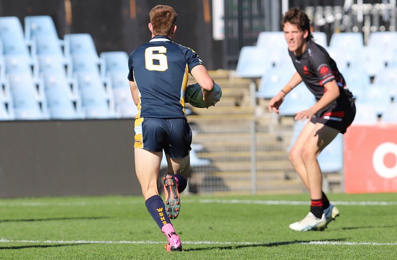 SBC R2 ENDEAVOUR vs WESTFIELDS