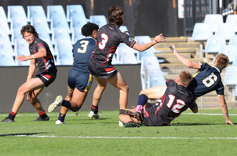SBC R2 ENDEAVOUR vs WESTFIELDS