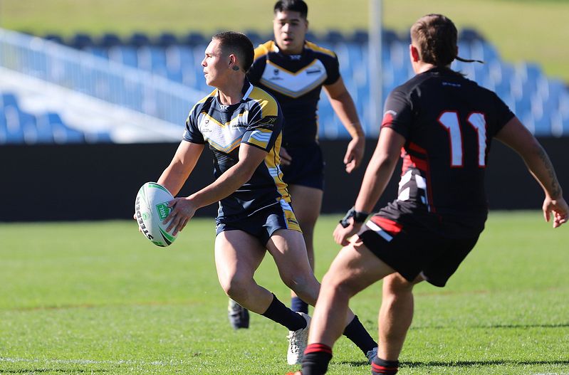 SBC R2 ENDEAVOUR vs WESTFIELDS
