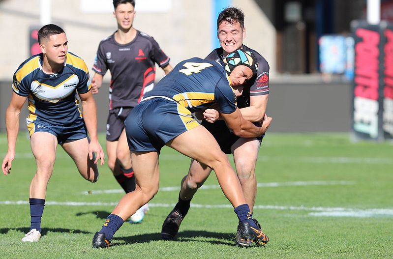 SBC R2 ENDEAVOUR vs WESTFIELDS