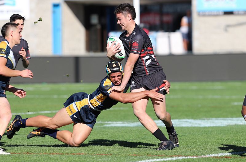 SBC R2 ENDEAVOUR vs WESTFIELDS
