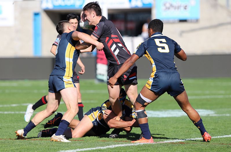 SBC R2 ENDEAVOUR vs WESTFIELDS