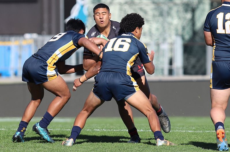 SBC R2 ENDEAVOUR vs WESTFIELDS