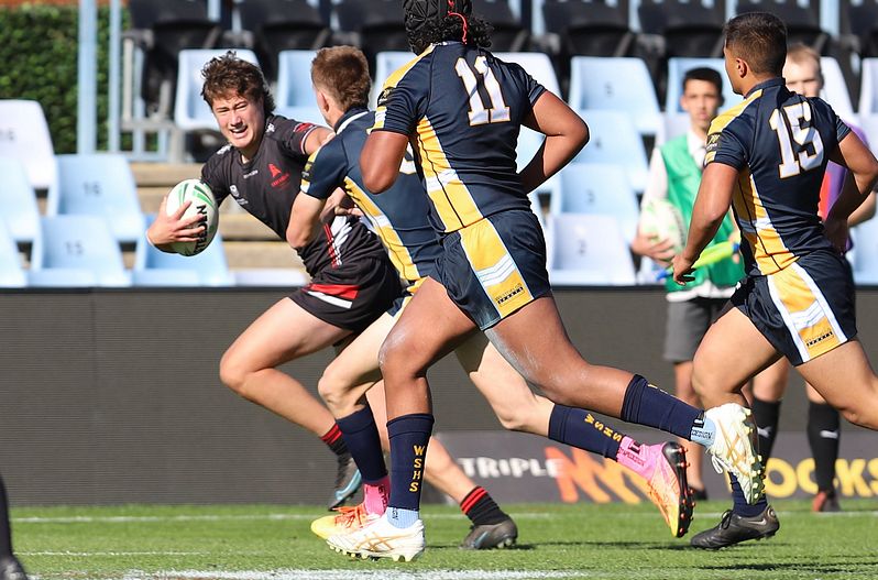 SBC R2 ENDEAVOUR vs WESTFIELDS
