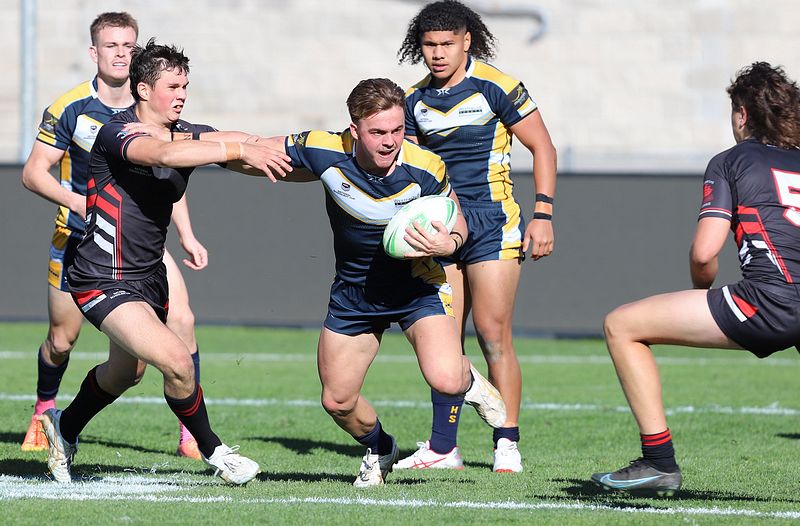SBC R2 ENDEAVOUR vs WESTFIELDS