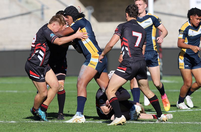SBC R2 ENDEAVOUR vs WESTFIELDS
