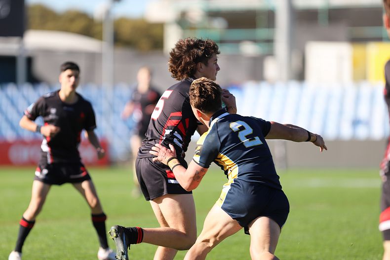 SBC R2 ENDEAVOUR vs WESTFIELDS