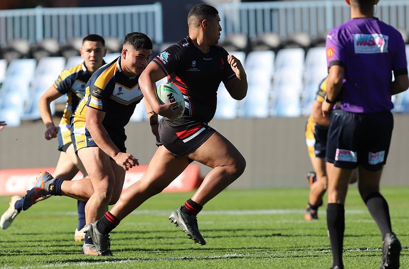 SBC R2 ENDEAVOUR vs WESTFIELDS
