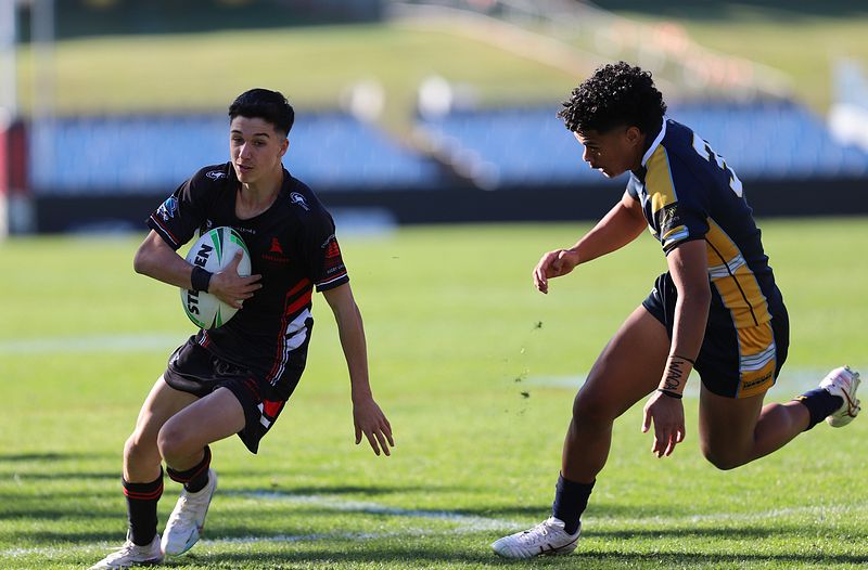 SBC R2 ENDEAVOUR vs WESTFIELDS