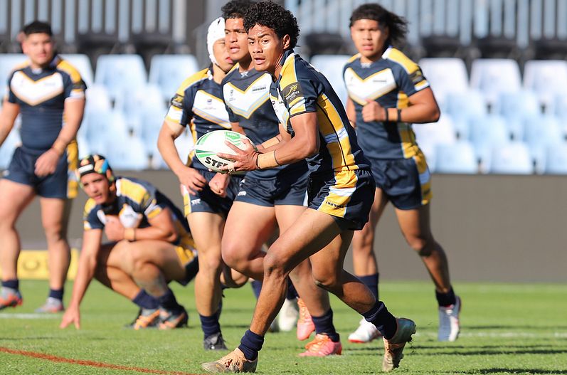 SBC R2 ENDEAVOUR vs WESTFIELDS