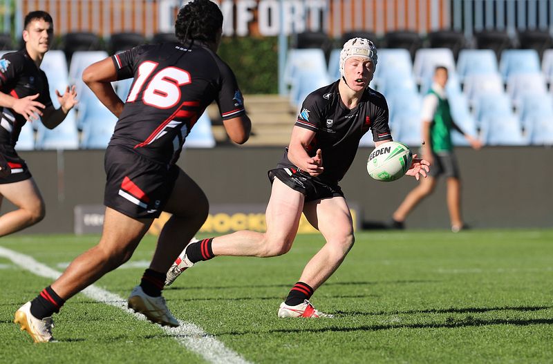 SBC R2 ENDEAVOUR vs WESTFIELDS