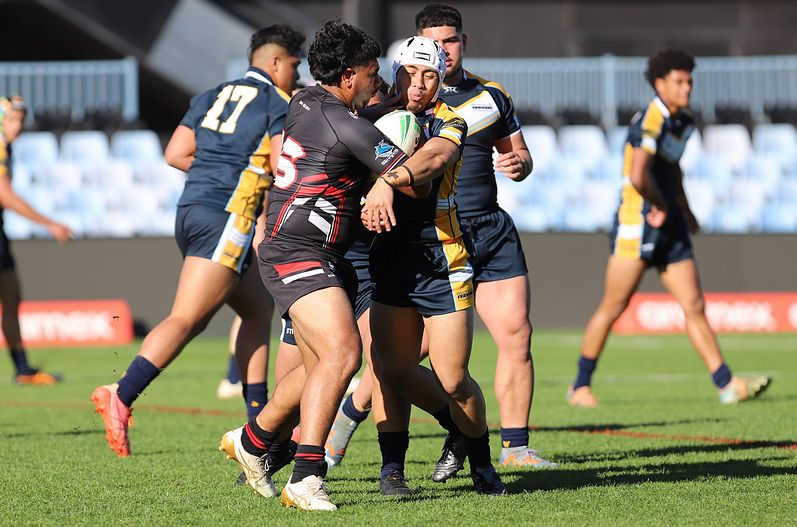 SBC R2 ENDEAVOUR vs WESTFIELDS
