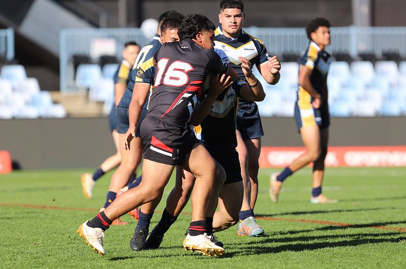 SBC R2 ENDEAVOUR vs WESTFIELDS