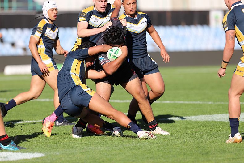 SBC R2 ENDEAVOUR vs WESTFIELDS