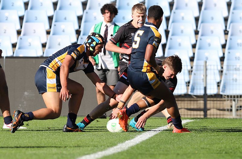 SBC R2 ENDEAVOUR vs WESTFIELDS