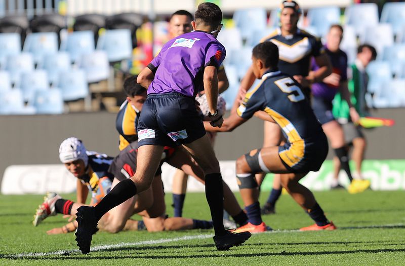 SBC R2 ENDEAVOUR vs WESTFIELDS