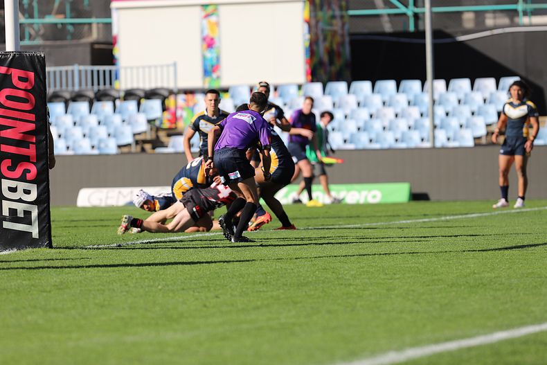 SBC R2 ENDEAVOUR vs WESTFIELDS
