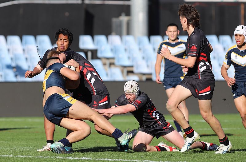 SBC R2 ENDEAVOUR vs WESTFIELDS
