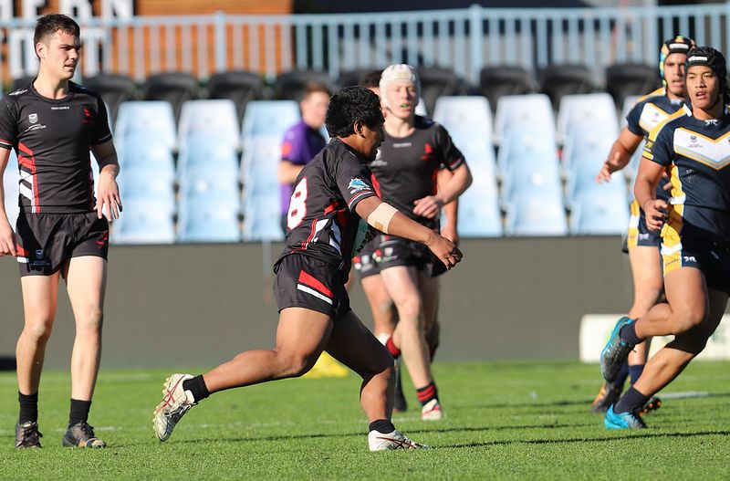 SBC R2 ENDEAVOUR vs WESTFIELDS