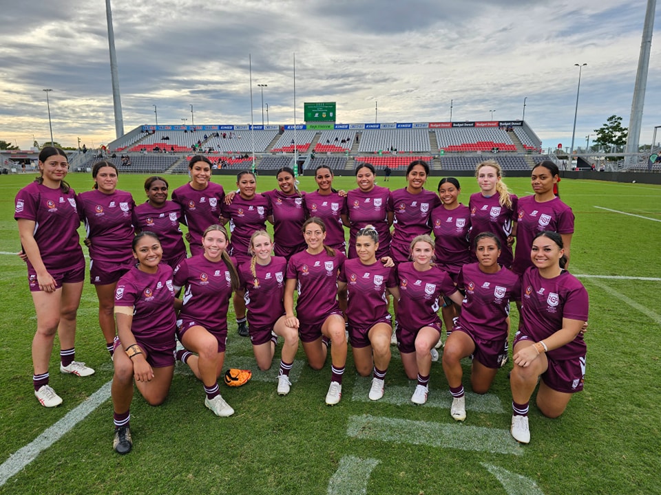Queensland u18 Schoolgirls were successful one day 1 of the ASSRL Championships at Dolphins Stadium (Photo : QSSRL)