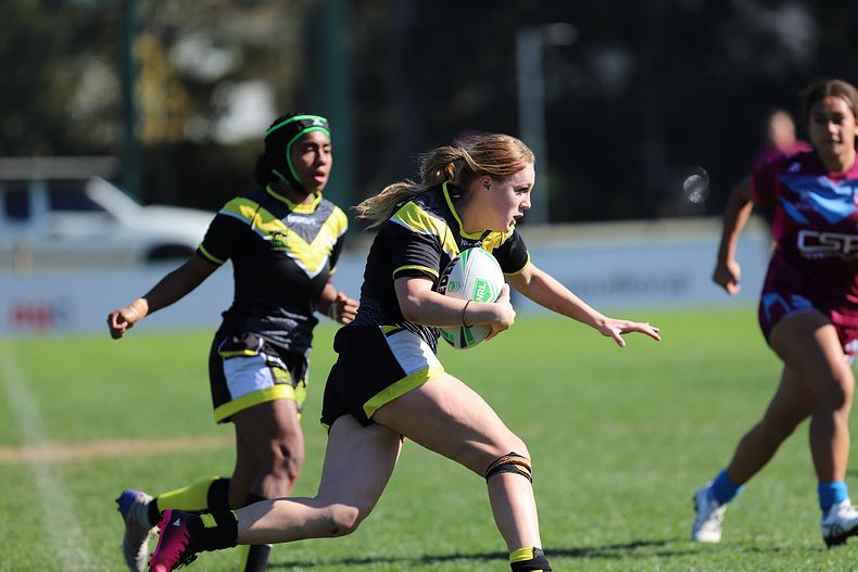 Schoolgirl Cup Bass v Hills