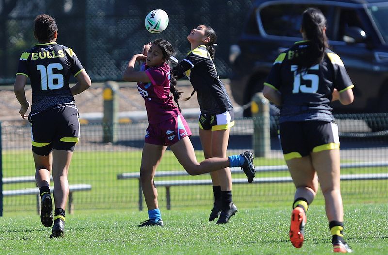 Schoolgirl Cup Bass v Hills