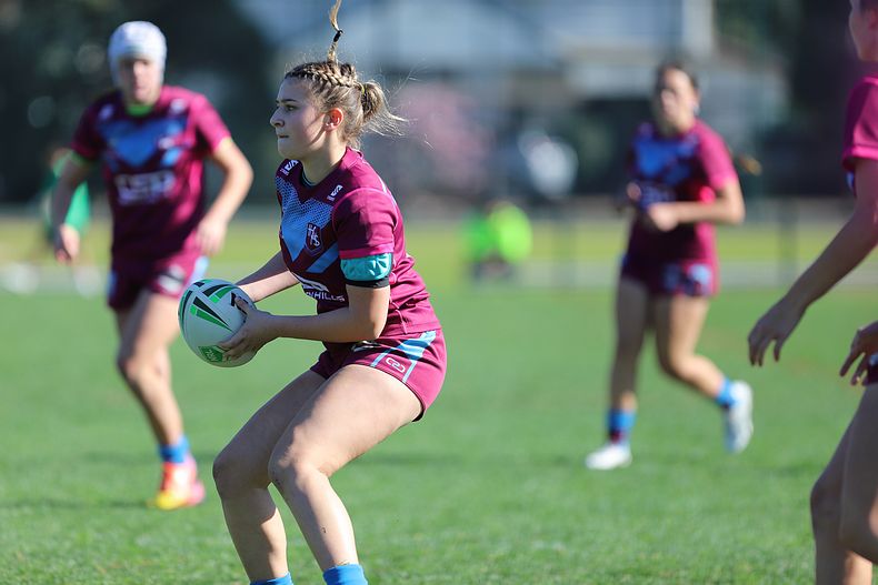 Schoolgirl Cup Bass v Hills