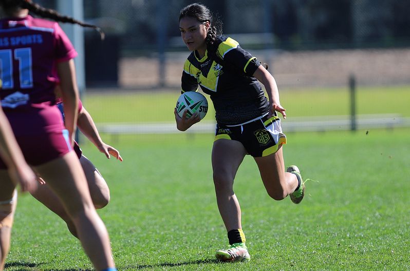 Schoolgirl Cup Bass v Hills