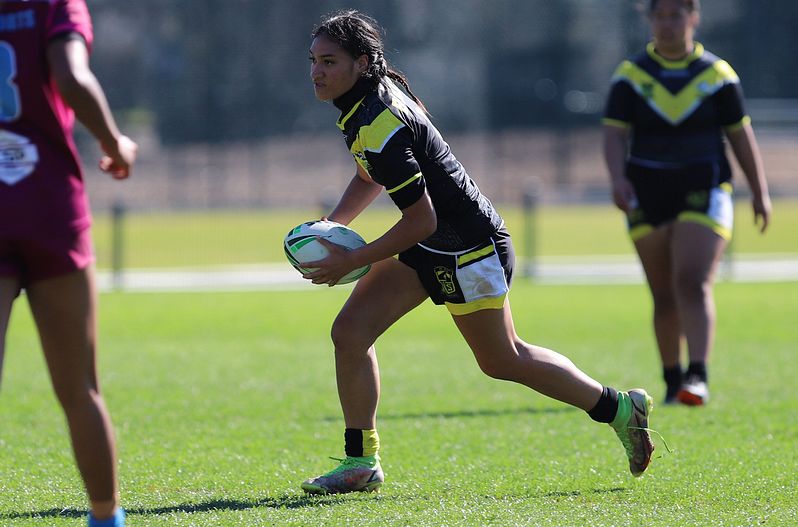 Schoolgirl Cup Bass v Hills
