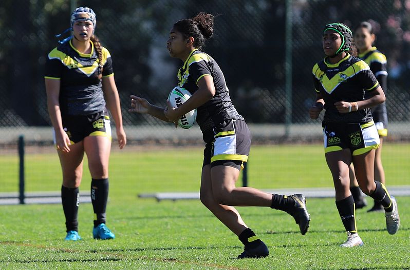 Schoolgirl Cup Bass v Hills