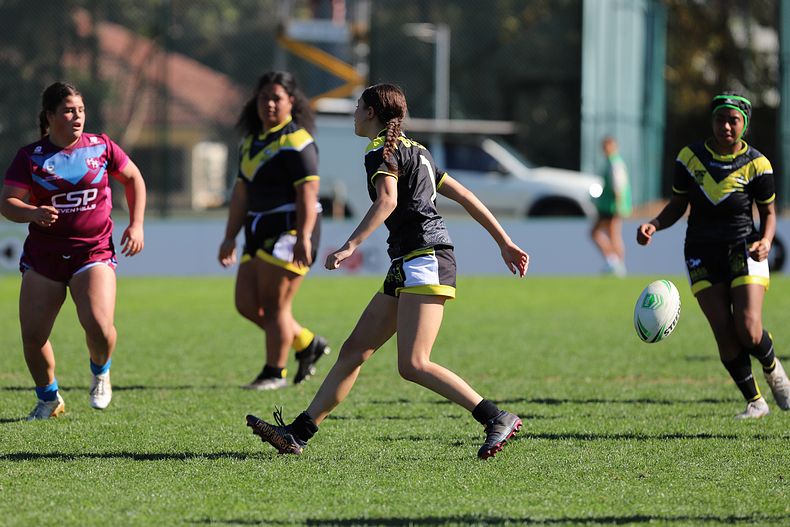 Schoolgirl Cup Bass v Hills