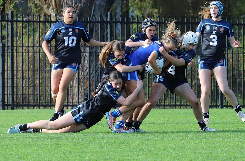 u16 Schoolgirls  SOUTHERN v WESTERN