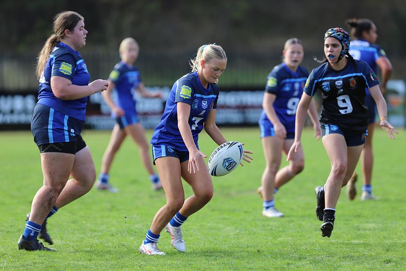 u16 Schoolgirls  SOUTHERN v WESTERN