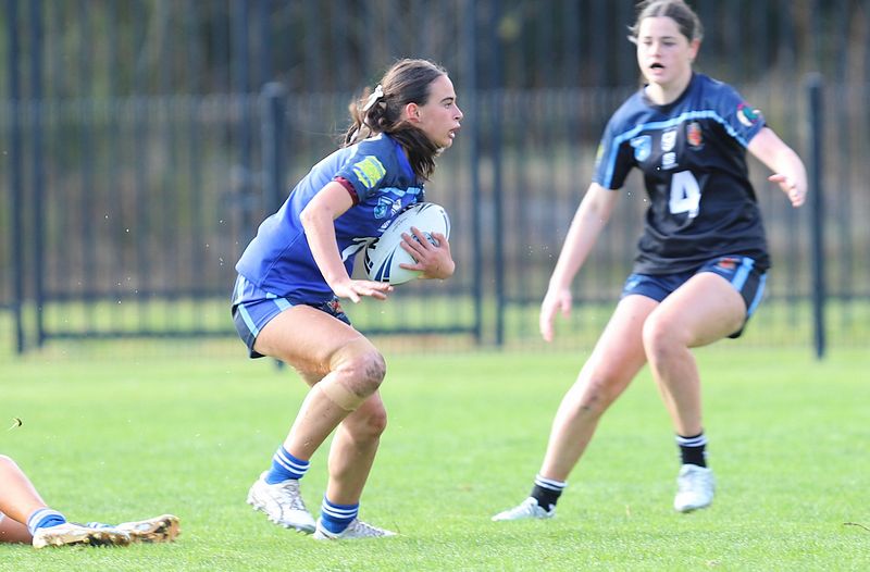 u16 Schoolgirls  SOUTHERN v WESTERN