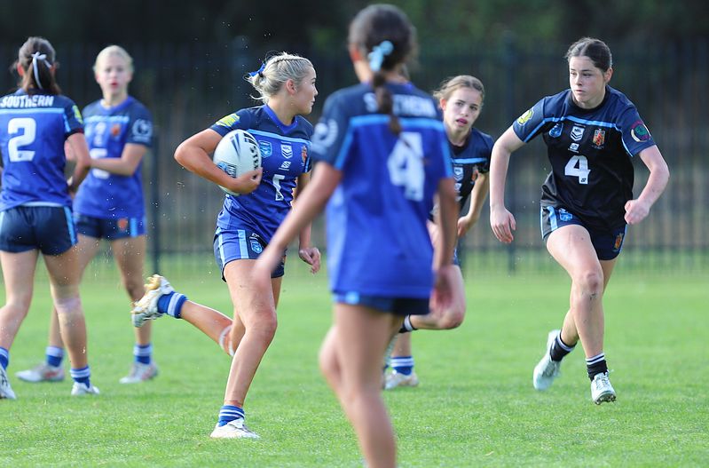 u16 Schoolgirls  SOUTHERN v WESTERN